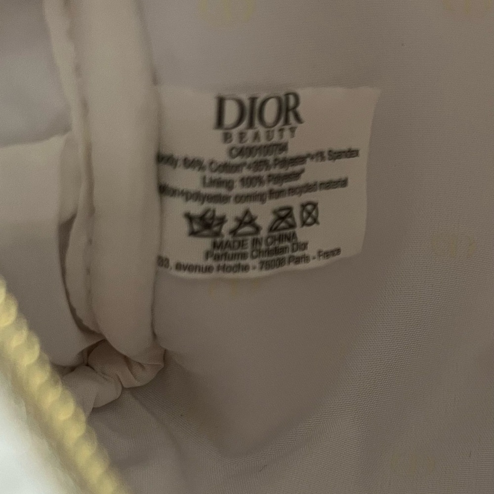 Authentic Dior Beauty Ivory White and Gold Makeup Cosmetic Bag Limited Edition - Picture 5 of 5